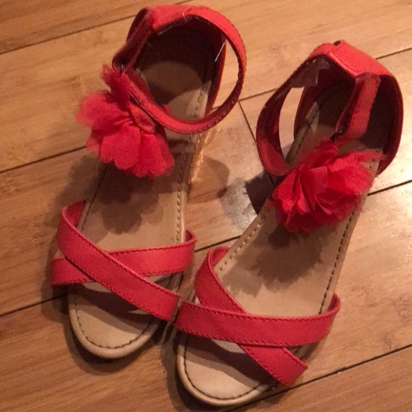 Sandals - Picture 5 of 5